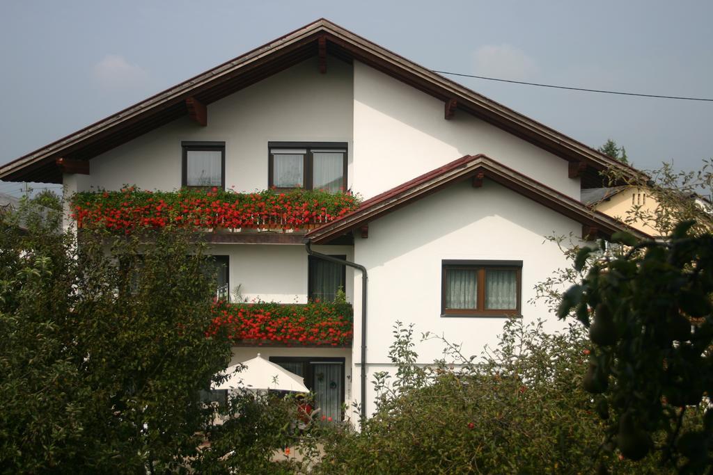 Bed and Breakfast Haus Stuttgart Obernberg am Inn Exteriér fotografie